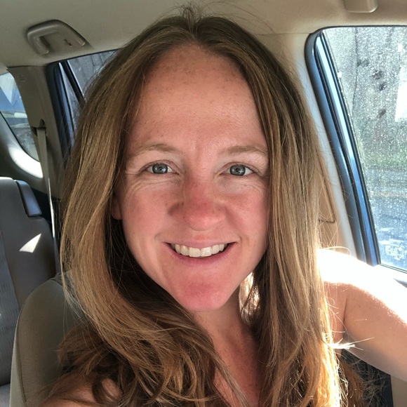 Meet your Posher, Sarah - Picture 1 of 1